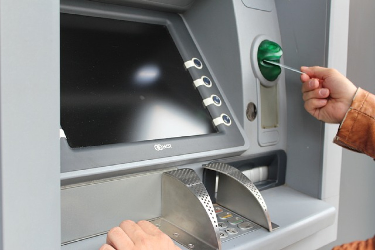 Rahasia Sukses Mengisi Uang Elektronik ShopeePay Lewat Mesin Anjungan Tunai Mandiri (ATM), Begini Caranya!