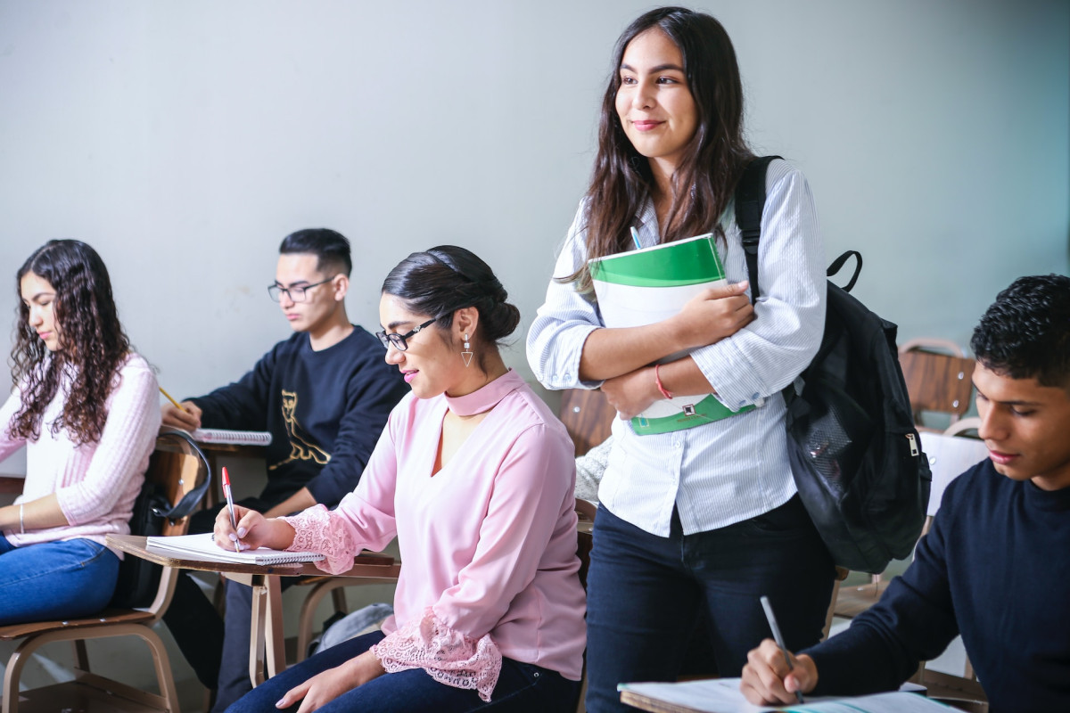 Kapan Jadwal Penutupan Beasiswa BCA 2023? Cek Informasi Terkini Lengkap Syarat hingga Ketegori Mahasiswa Penerima