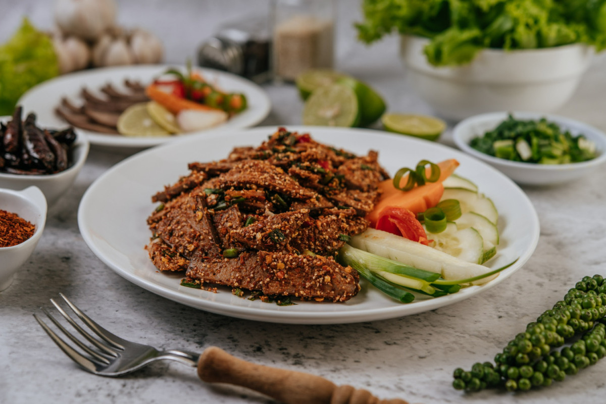 Cara Buat Masakan Sambal Oncom Khas Jawa Barat Super Gampang! Nikmati Sensasi Wangi Kemangi Cocok Dimakan Bareng Nasi Putih 