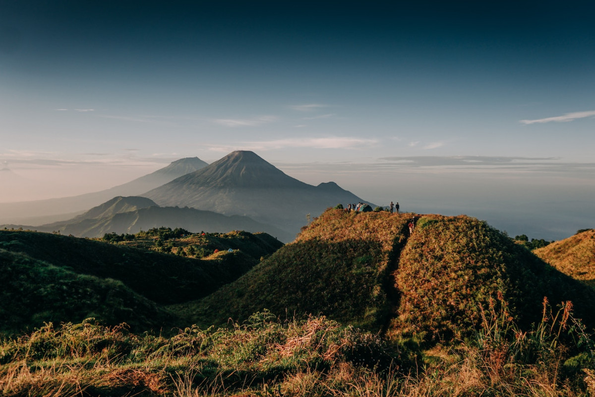 Mengundang Panorama Paling Cantik! Yuk, Menikmati Keindahan Lima Gunung Tercantik di Jawa Tengah, dari Ujung Sampai Negeri Awan